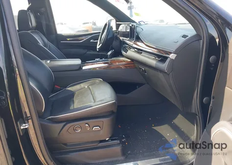 2021 Cadillac Escalade 2Wd Premium Luxury z USA, uszkodzony, nr VIN 1GYS3BKL2MR462218